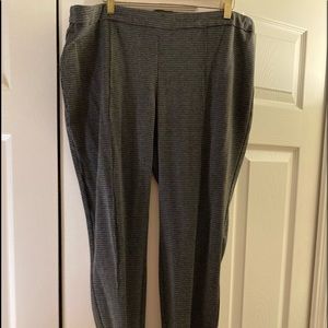 Cynthia Rowley 18W seamed leggings black and white